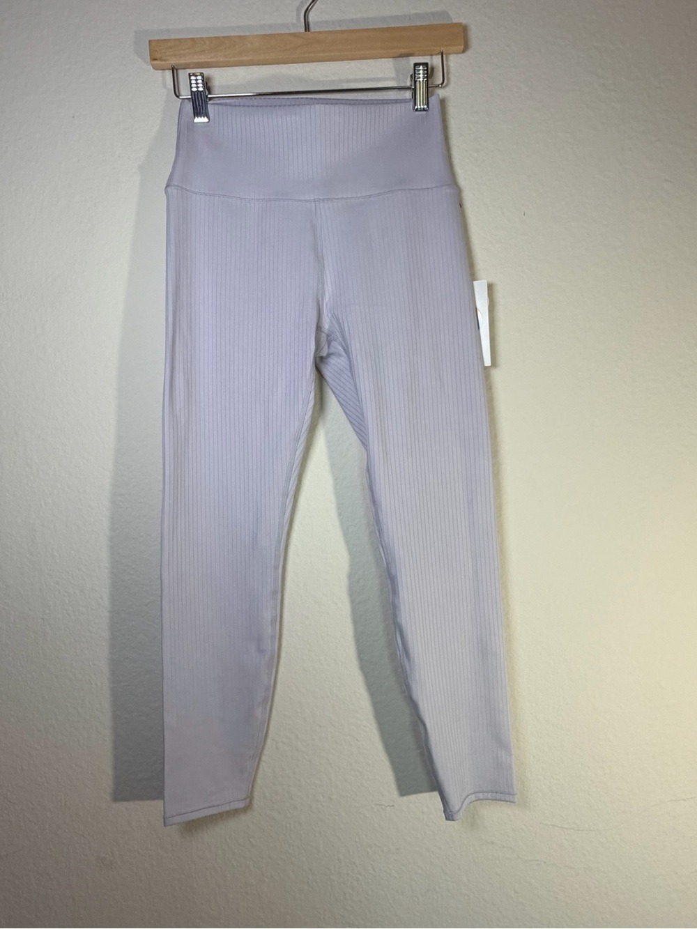 NWT Vuori Inversion Rib Legging Lavender Ice S High Rise Yoga VW4134 - Picture 6 of 12